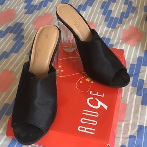 High heel sandal